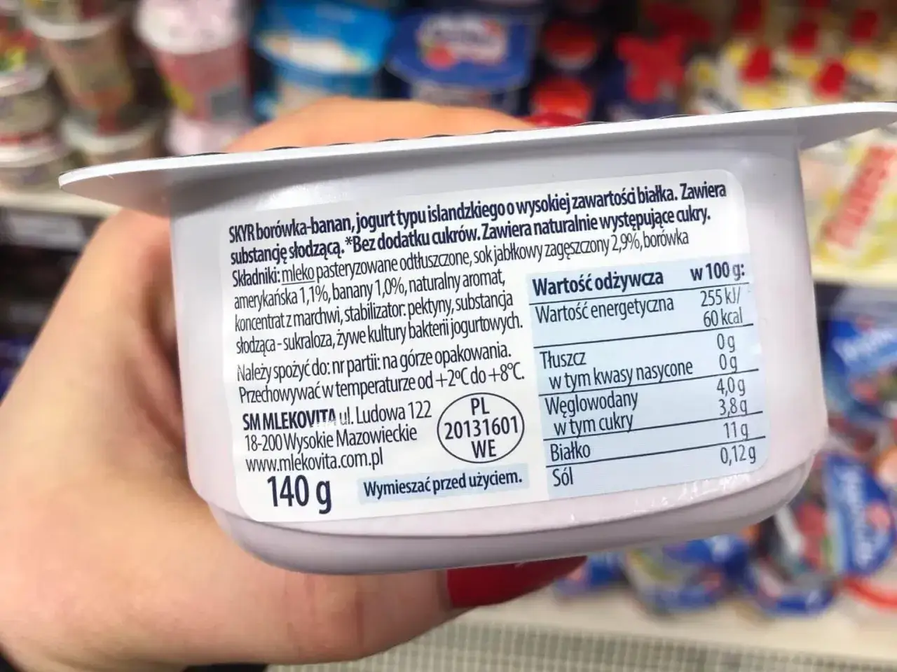 Skyr borówka-banan, 140g. Wartość energetyczna 60 kcal, skyr waniliowy kcal. Idealny na przekąskę.